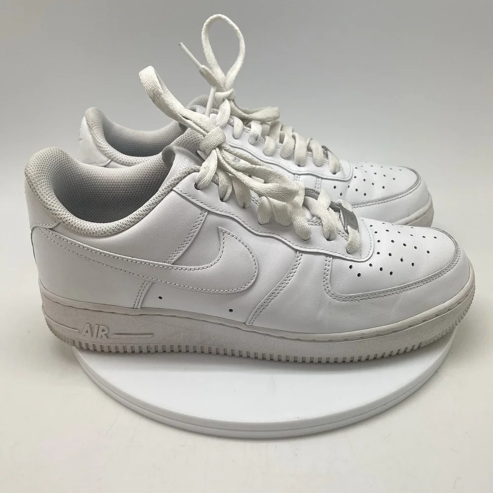 Nike‎ Air Force 1 07 Sneakers Mens 9 CW2288-111 White Leather Casual Shoes